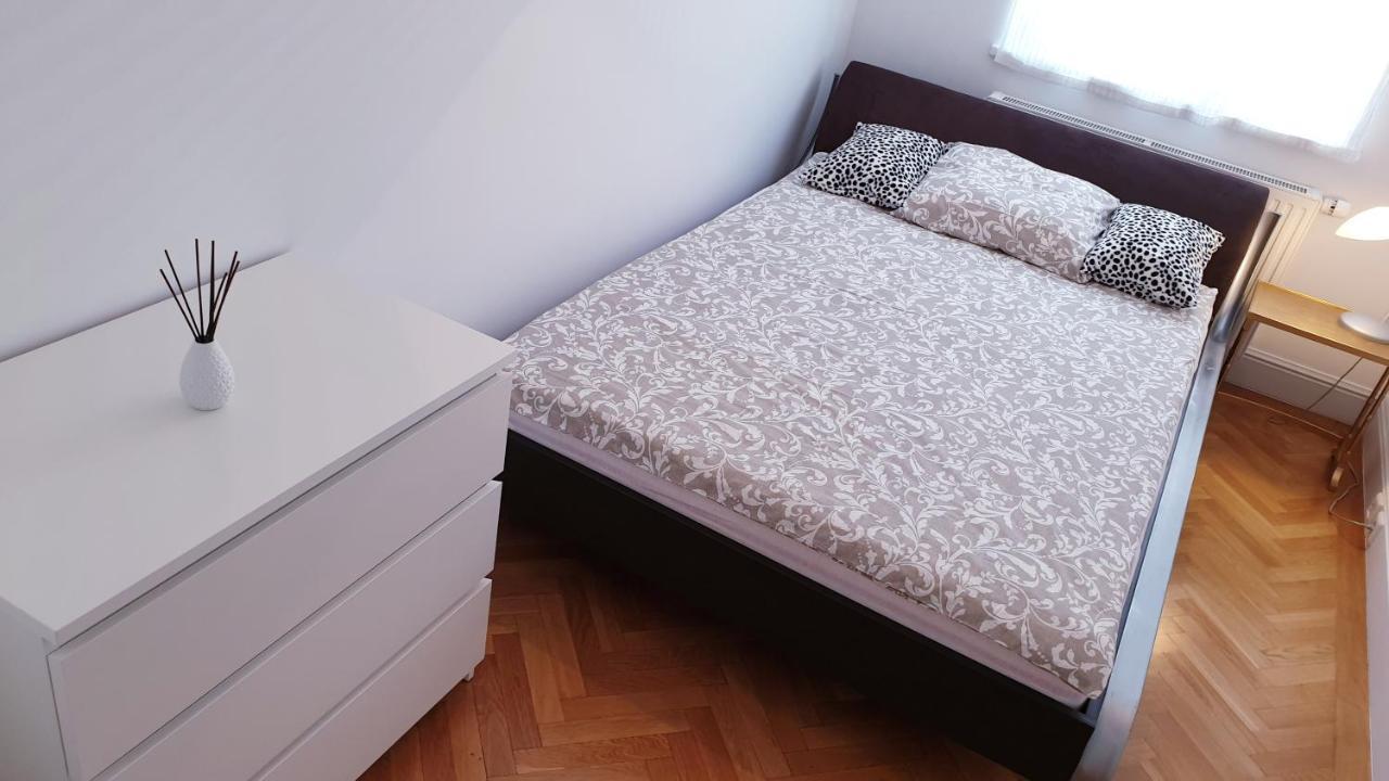 Wonderful 2-bedroom Belvedere Apartament *